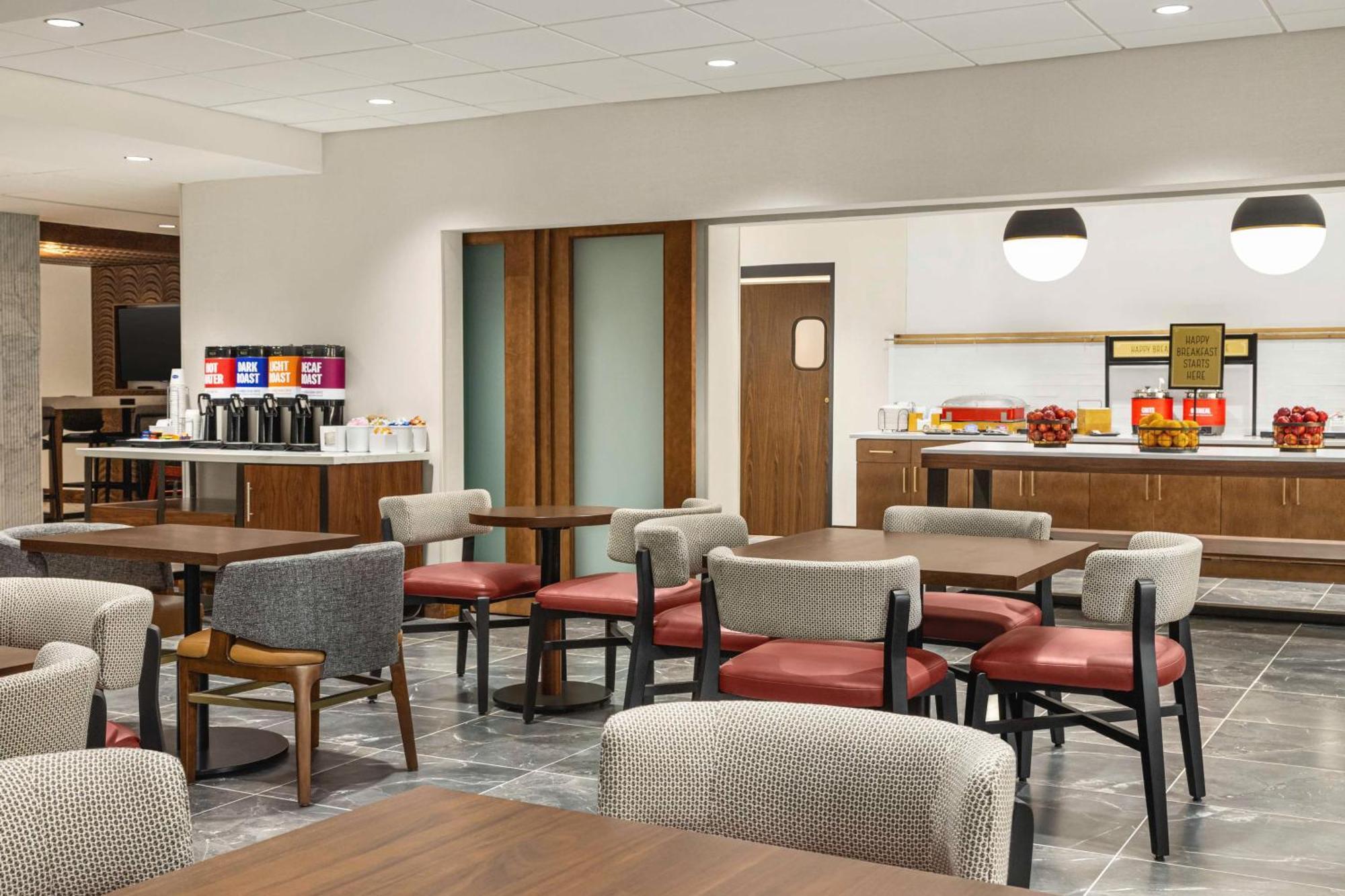 Hampton Inn Columbia-Downtown Historic District Buitenkant foto