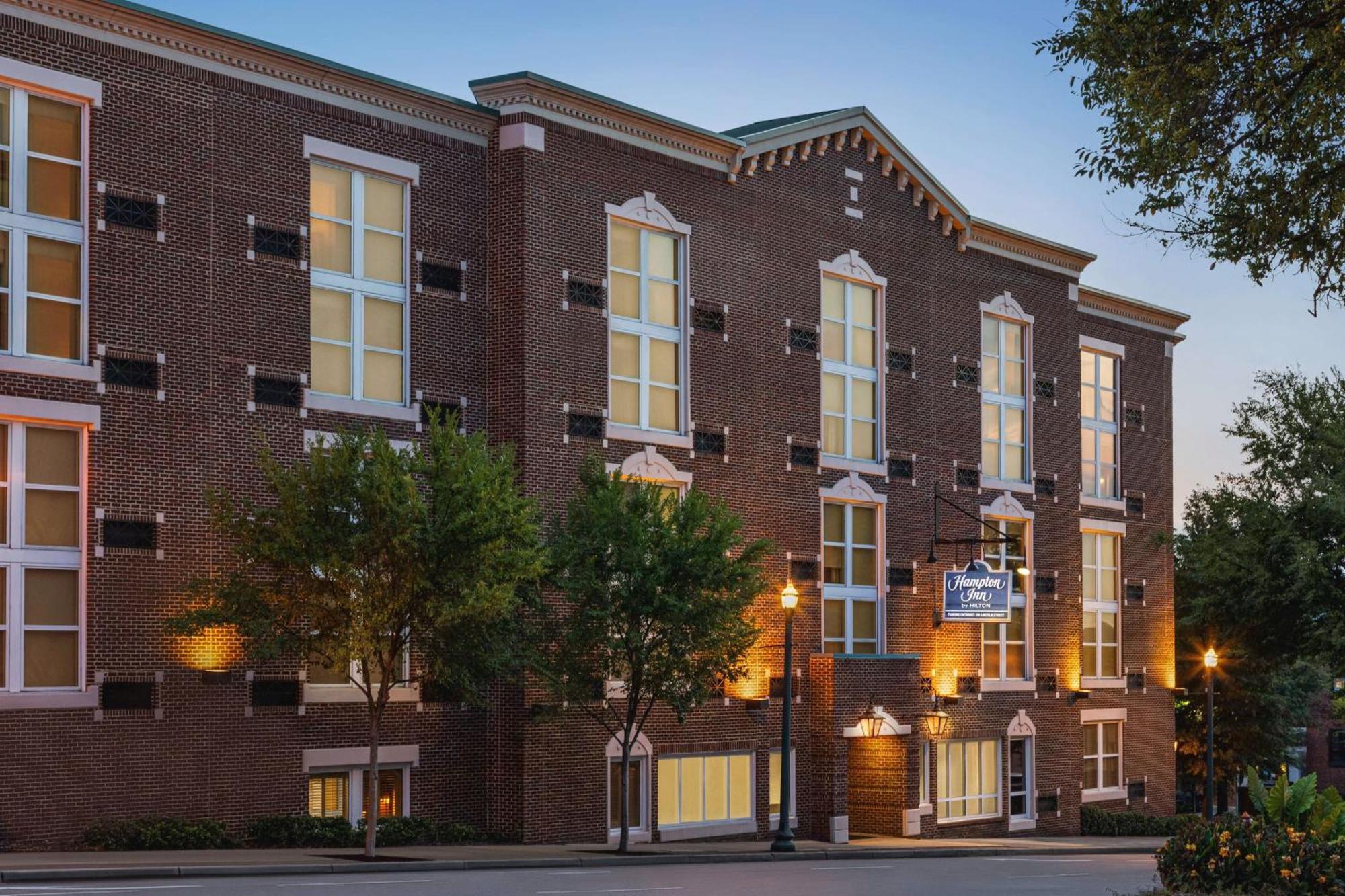 Hampton Inn Columbia-Downtown Historic District Buitenkant foto