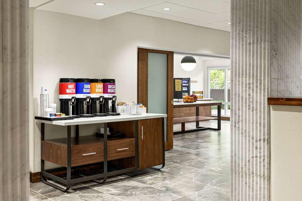 Hampton Inn Columbia-Downtown Historic District Restaurant foto