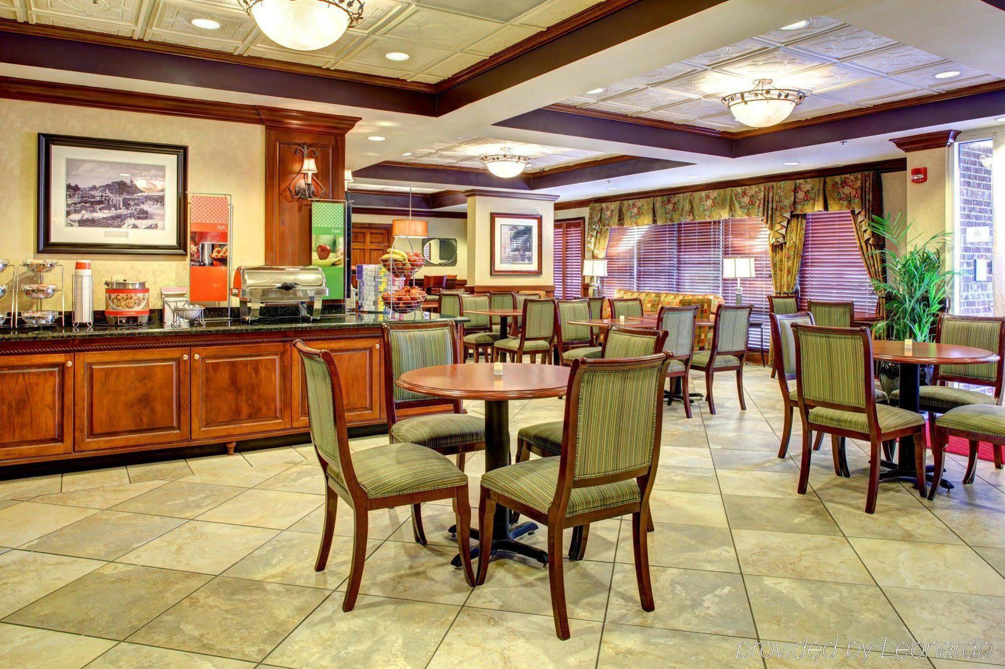 Hampton Inn Columbia-Downtown Historic District Buitenkant foto